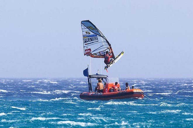 Leap of joy for Albeau - 2009 Fuerteventura PWA Grand Slam – Day 4 ©  John Carter / PWA http://www.pwaworldtour.com